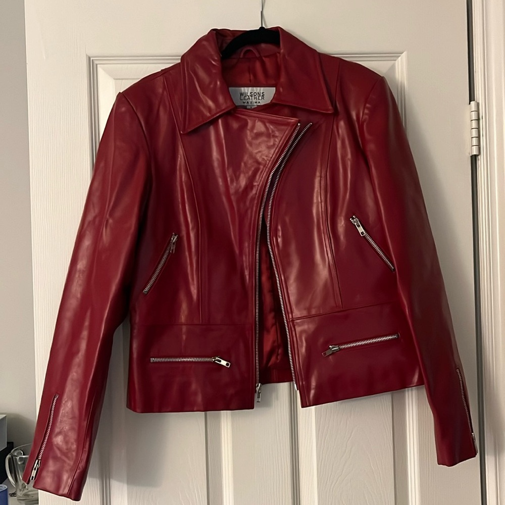 Gorgeous Wilsons 100% LEATHER red jacket with unique zippers
